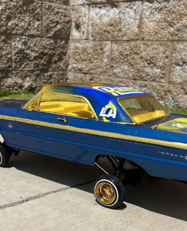 LA Pride RC Lowrider – Rams Edition